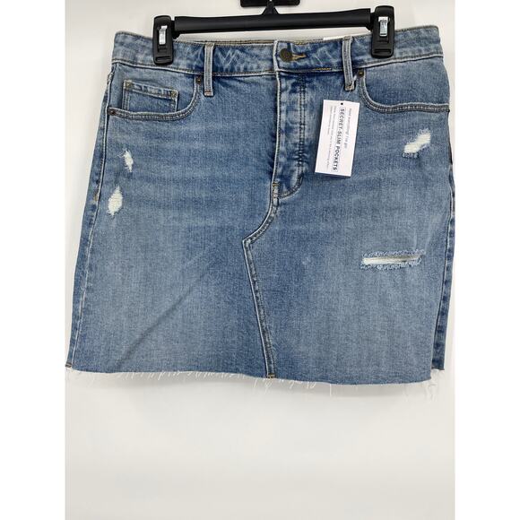 Old Navy Blue Denim High Waisted Button Fly Ripped Cut Off Jean Skirt NEW Size 8 - Picture 10 of 11